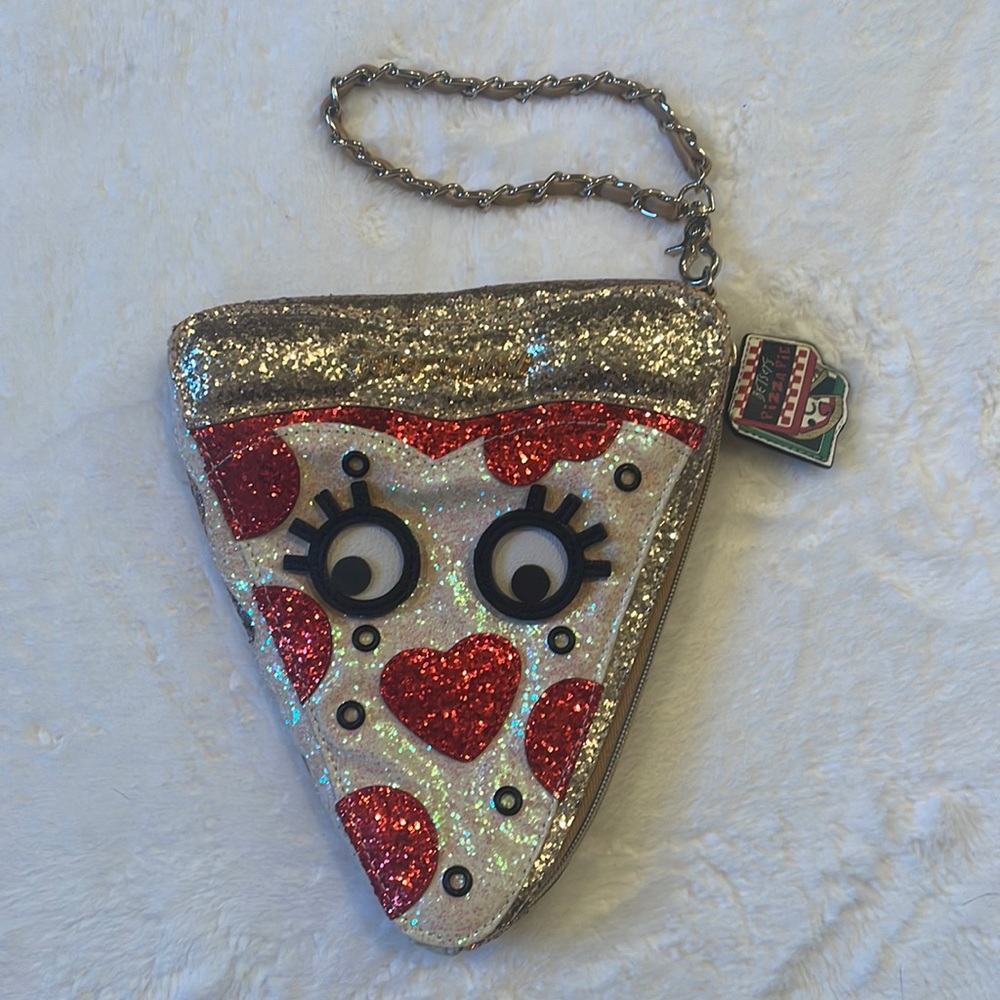 Betsy Johnson Pizza Slice glitter wristlet